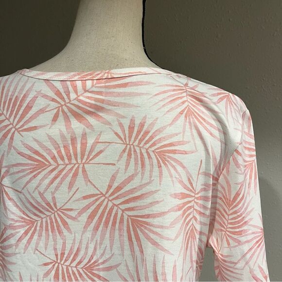 LuLaRoe perfect tee pink leaves loose fit short sleeve shirt - Picture 7 of 12